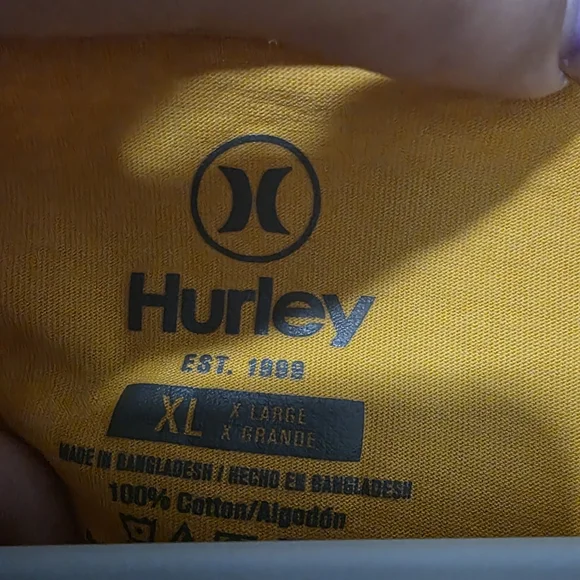 Hurley Mustard Yellow Blue Red Top Size XL - Picture 3 of 7